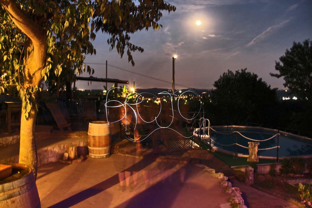 Brojo Hill Bed & Breakfast Longare Exterior photo